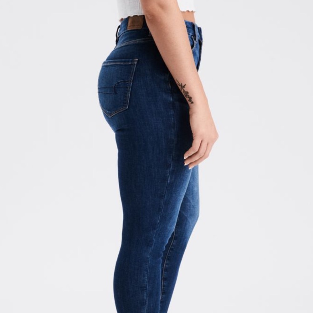 NWOT American Eagle curvy classic blue jeans - Picture 3 of 7